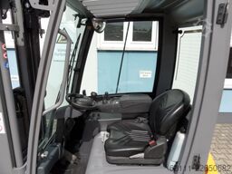 Jungheinrich EFG 215 - Triplex - Doppelpedal - wenig Stunden
