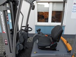 Jungheinrich EFG 115 - Triplex - NEUE Batterie - aufgearbeitet