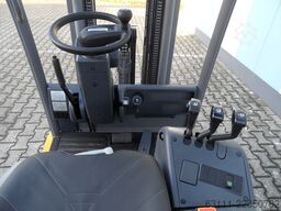 Jungheinrich EFG 115 - Triplex - NEUE Batterie - aufgearbeitet