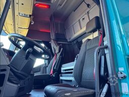 Renault T 380 4x2, Euro 6, NL truck