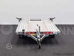 Lorries PLI27-4521 I ALUBODEN MITTIG 486X216CM 2700KG AUTOTRAILER