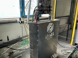 KUKA KR 210-2 2000