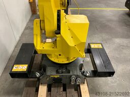 FANUC M-710iB