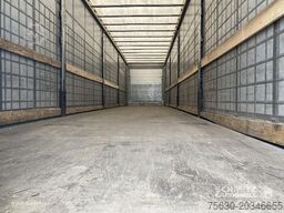 Schmitz Cargobull Semitrailer Curtainsider Standard Hayon