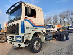 VOLVO F 12 6*4 STEEL SUSPENSION