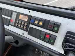 Terberg YT 182 Terminal Tractor / Allison - Cummins