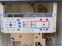 Used Watercooled chiller CARRIER 30HXC110 A0377 PEE 374 kW. 2008 yom