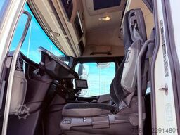 Mercedes-Benz Actros 2542