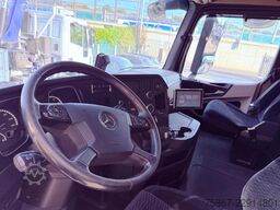 Mercedes-Benz Actros 2542