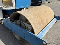  2000 W 602 BD Kombiwalze / Swiss-Vehicle