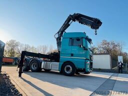 MAN TGX 33.560 6x4 Kran 21m Funk