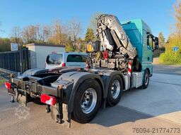 MAN TGX 33.560 6x4 Kran 21m Funk