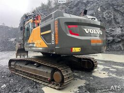 Volvo ec380EL excavator w/ hw undercarriage and toothed