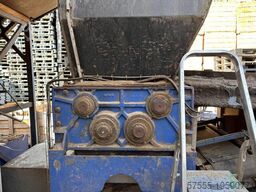 Gross Holzwolf 2500