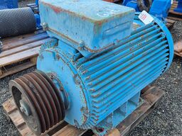 Hwacheon Machinery Europe GmbH Hwacheon Machinery Europe GmbH Hwacheon Machinery Europe GmbH