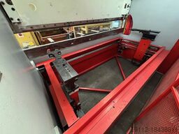 Edwards Pearson Beyeler PR8