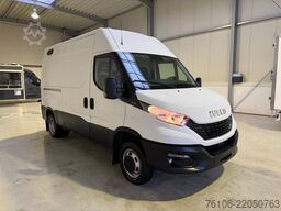 IVECO Daily 50C18 Kastenwagen *Navi*Ahk**