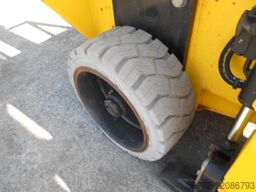 Holland Lift HL190E12