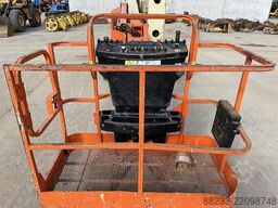 JLG E450AJ