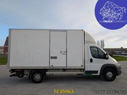 Peugeot Boxer 2.0 HDI BOX + LIFT - ONLY ONE PART OF REG...