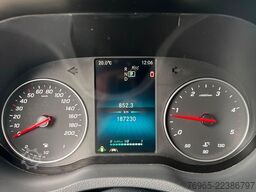 MERCEDES-BENZ Sprinter 314 AUTOMATIK NAVI DISTRONIC KAMERA LED