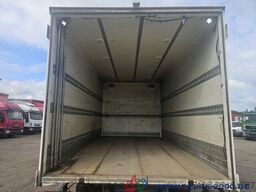 Mercedes-Benz Atego 918 Klima 3 Sitze LBW BÄR 2.000 Kg 214TKM