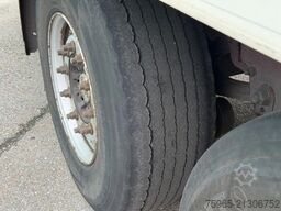 SCHMITZ CARGOBULL SKO 24 THERMO KING SL 400-e FLOWERWIDE HOLLAND-T