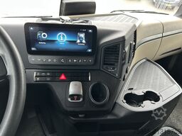 Mercedes-Benz Actros 1842 StreamSpace / 424 dkm / NL Truck / ...