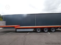 Reistreyler 3 axle semi low loader
