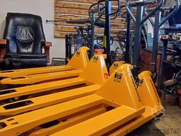 Jungheinrich raklapemelő béka Am22