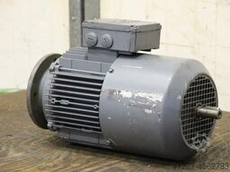 SEW-Eurodrive SA62TDT90L4BM/HR