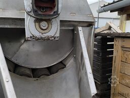 Peter Cox abrasive peeler