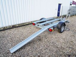 Humbaur HM 102113 209X136CM 1.000KG MOTORRADANHÄNGER