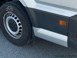 VOLKSWAGEN Crafter Kasten inkl. Regalsystem