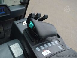 Jungheinrich EFG 320  Batterie Bj2023  TOP