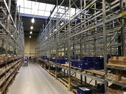 Dexion P 90 / C-Profilabm.: 185 x 35 mm Gesamtlänge: 980 mm / kompl. verzinkt