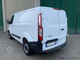 Ford Custom Van L1   Km solo 112.000