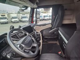 IVECO S-WAY AS440S50 T/P