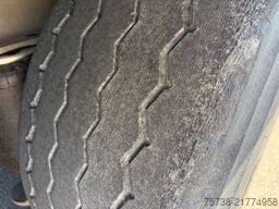 SCHMITZ CARGOBULL SCS24 Pritsche+Schiebeplane+Edscha/Lift-Achse