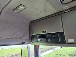 DAF XF 440 SPACECAB MANUAL