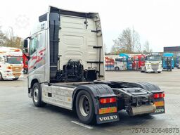 Volvo FH 13.500 Globetrotter 4x2 - Euro 6 - I parkcoo...