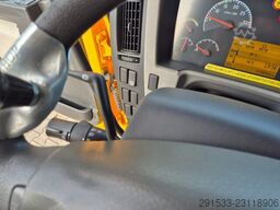 Volvo Fl 240 - Eleiko pressure wash