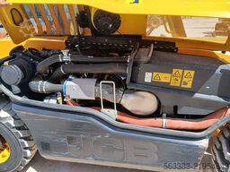 JCB 525.60