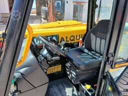 JCB 525.60