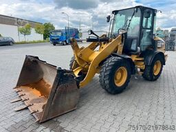 CAT 908M / 3.000h / Gabel / Schaufel