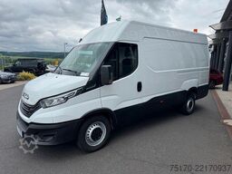 Iveco Daily 35S16 *R3.520mm*Automatik*AHK*LED*