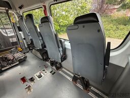MERCEDES-BENZ Sprinter 316 ERDGAS/CNG 9 Sitze MOTOR KAPUTT