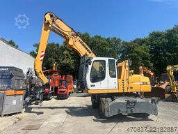 LIEBHERR A 316 / Pfreud Waage / Umschlagbagger