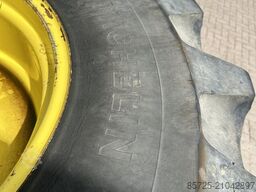 SET banden 30.5 X LR32 - Nieuw