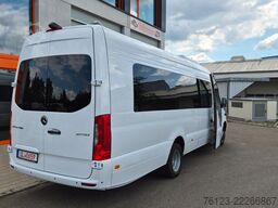 MERCEDES-BENZ 517 Lord Comfort XXL Lagerfahrzeug 23 SS